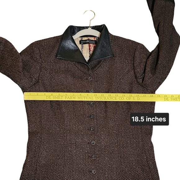 PERUVIAN CONNECTION Coat Womens Size 8 Brown Alpaca Wool Tweed Leather Old Money - Picture 14 of 16